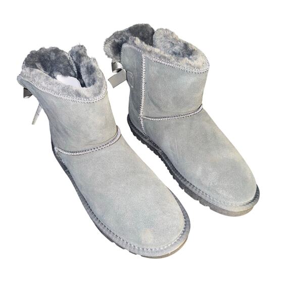 Suede Boots Winter Boots Gray with Bow in Back - Multiple Sizes -‎ New in Box - Picture 3 of 4